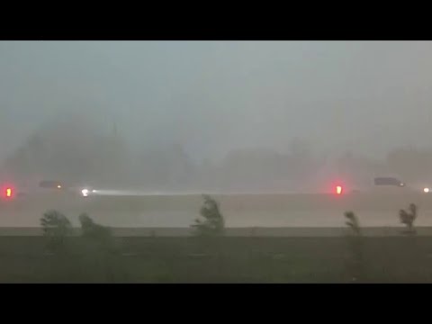 KPRC 2 News crew likely intercepts Houston tornado live on TV