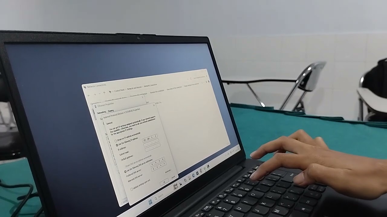 Tugas  jaringan komputer pin silang menggunakan kabel cross