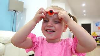 Famous Kinderlieder  -  Songs für Kinder  Coloring Easter Eggs with Gaby Alex and Mommy  # 25 Wealth