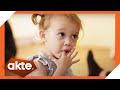 Baby Nora hat eine Essstörung - kann eine Therapie das Kleinkind retten? | Akte | SAT.1