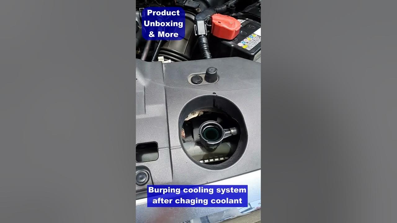 Burping Coolant on Honda 2007 Honda CRV 3rd Gen #shorts - YouTube