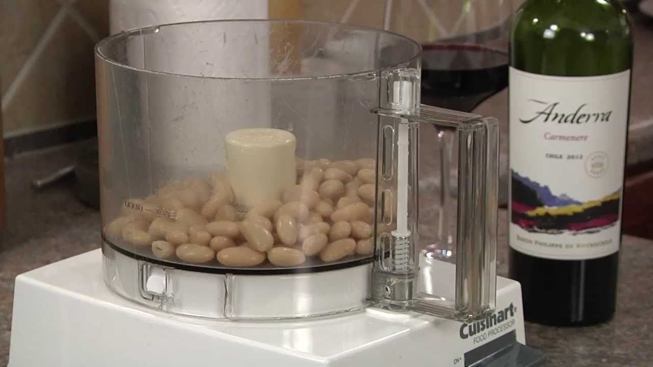 White Bean Turkey Chili with Anderre Carmenere