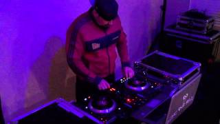 Download Lagu DJ HaK Da Beat scratch sesh MP3 Download Lagu DJ HaK Da Beat scratch sesh MP3