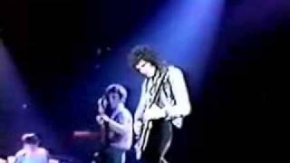 Queen - Bohemian Rhapsody in Caracas 1981