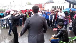 Армянские танцы на Площади Революции в Москве