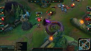 Lux outplay on Zed ult