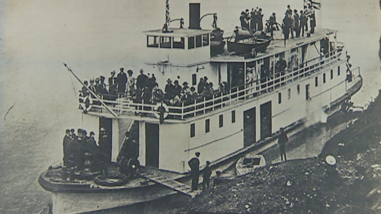 A look back on the sinking of the S.S. City of Medicine Hat in the South  Saskatchewan River - YouTube