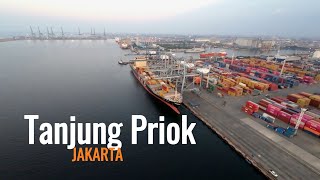 Suasana Tanjung Priok Jakarta Sore Hari 2025 dengan Drone