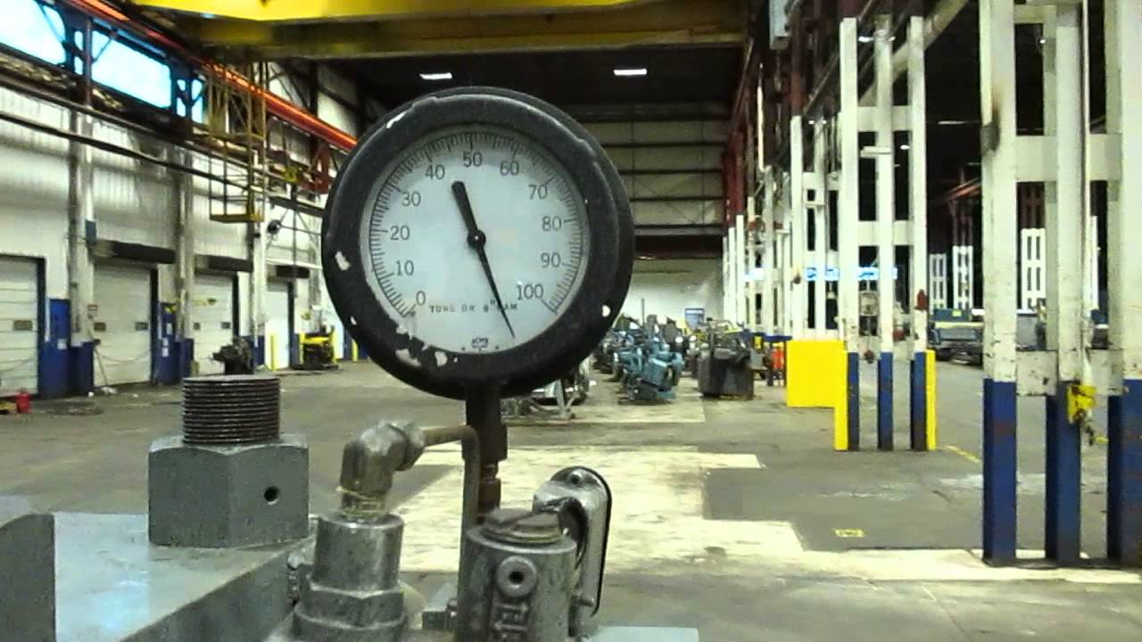 M & N 100 Ton Hydraulic Press