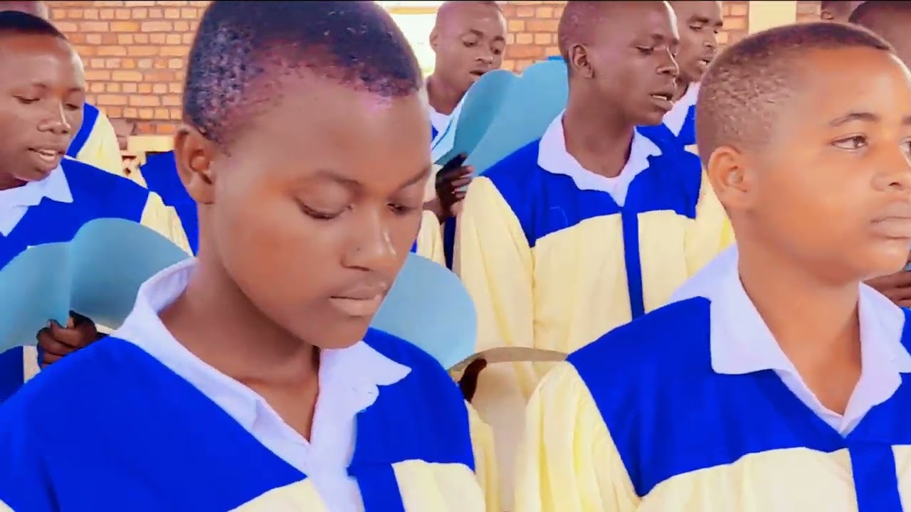 SONG: GLORY TO THEE MONTFORT PERFORMED BY VOICE OF ANGEL'S CHOIR ETS SAVE.