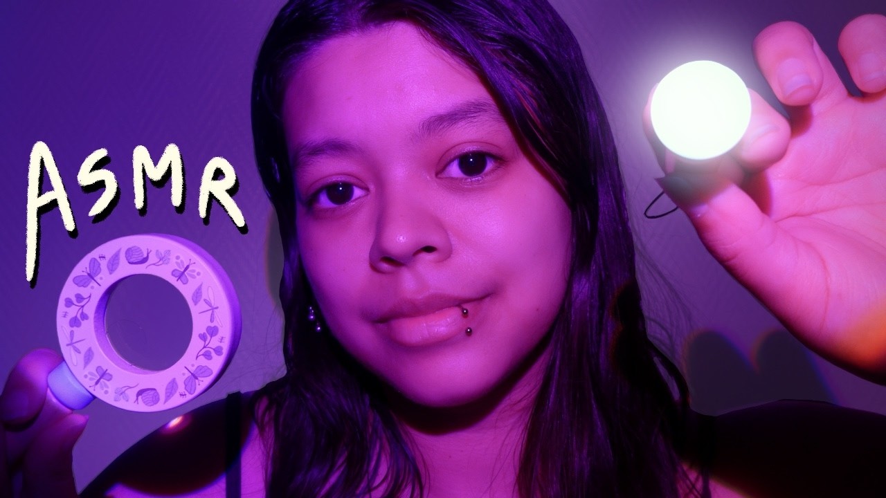 Ton visage est bizarre.. je l'examine 🔍 | ROLEPLAY ASMR FR