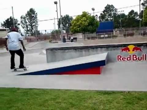 Bell Gardens Skate Park Skaters Break In Dual Ramp Youtube