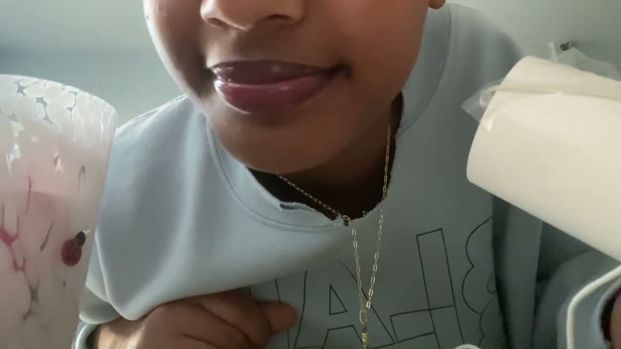 ASMR Trying on Lipgloss/ Lipsticks(lofi mouth sounds)