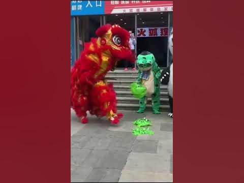 жаба#земляные жабы#костюмы#развлечения#смешно - YouTube