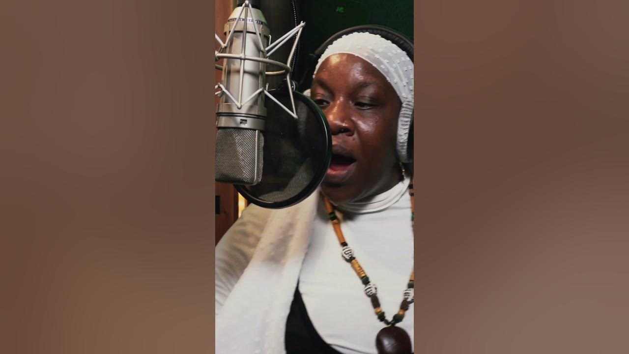 Queen Omega & Little LIon Sound - No Love Dubplate #Reggae #QueenOmega
