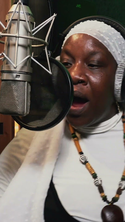 Queen Omega & Little LIon Sound - No Love Dubplate #Reggae #QueenOmega