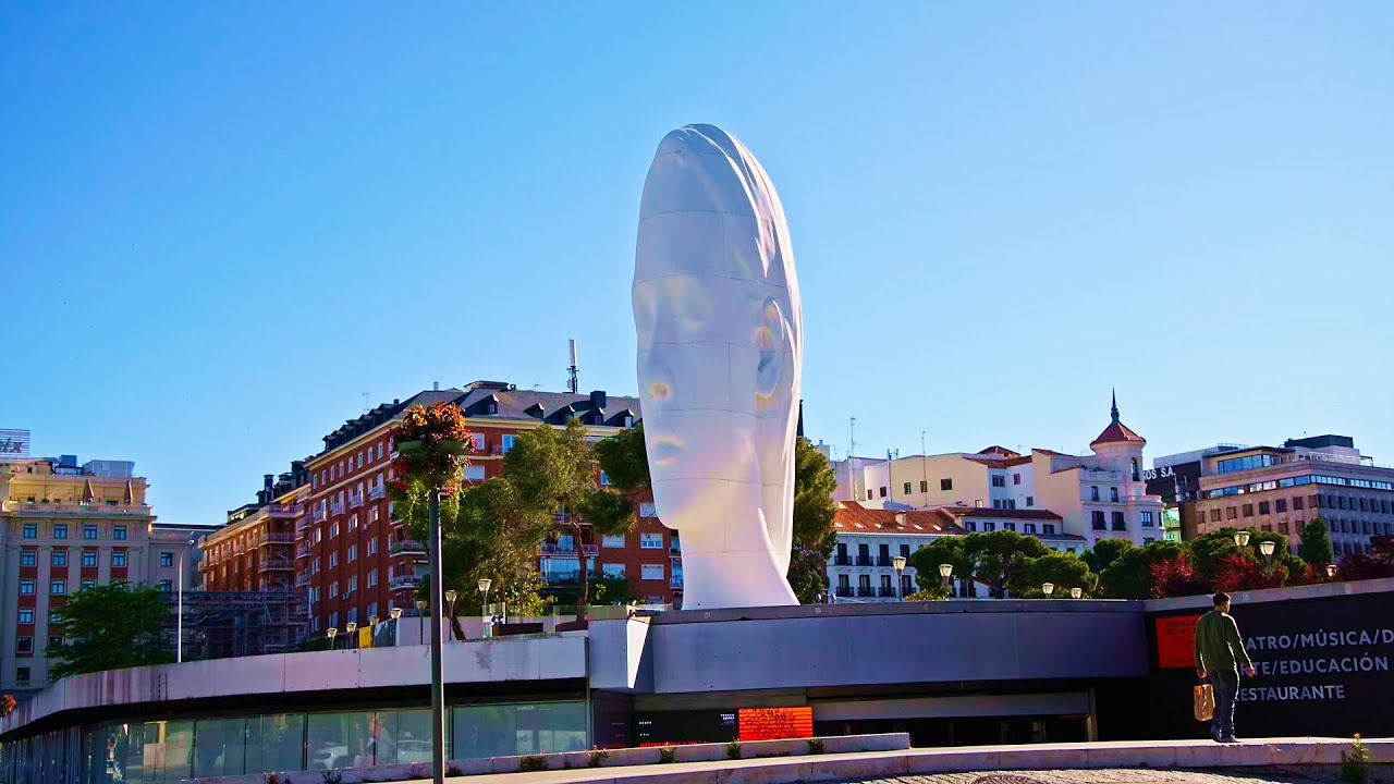 Madrid Full Walking Tour 6/16 - Tribunal Supremo - Escultura Julia de Jaume Plensa - España
