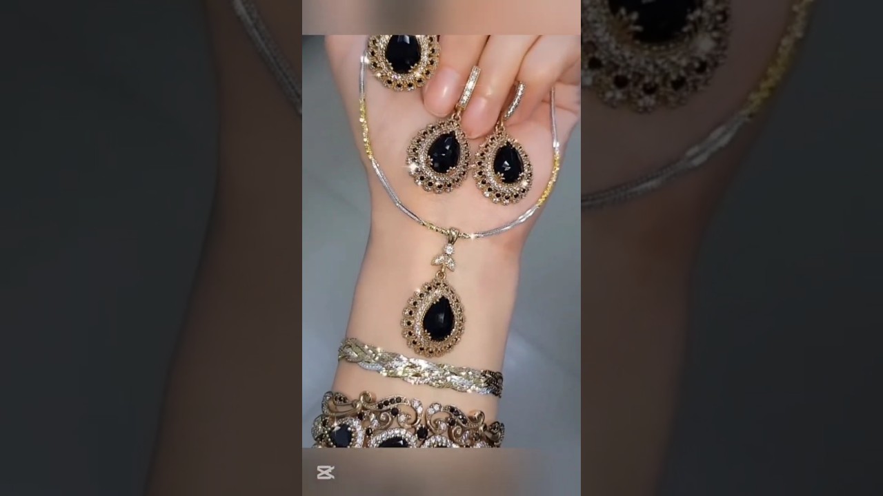 Classic modern jewellery Designs 