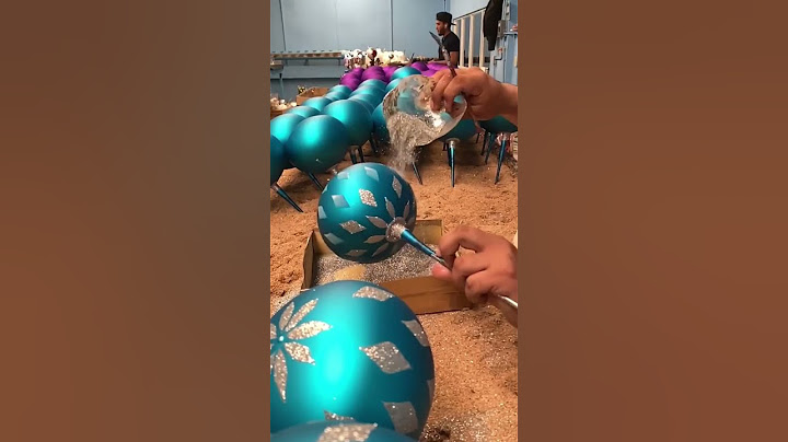 Así se hacen a mano las esferas de navidad @LaPiaDiaz