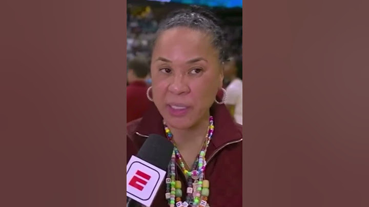 Dawn Staley sideline interview ahead of the fourth quarter