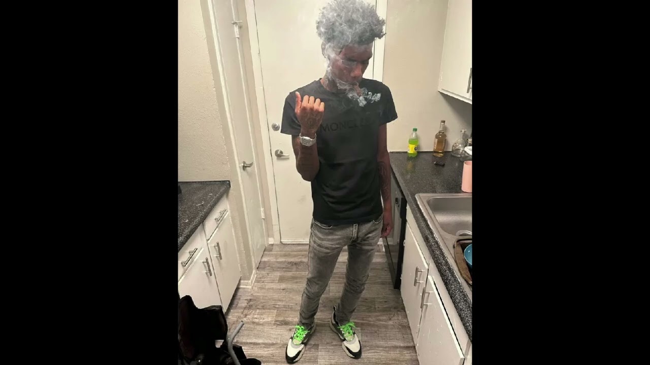 (FREE) Lil Double 0 Sample Type Beat - 