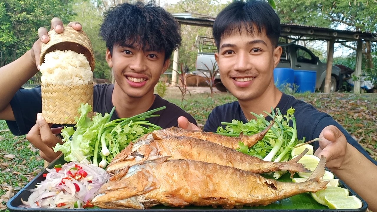 ปลาทูมันตัวใหญ่ๆ เป้าหมายคือท้องปลาทู จะมีสิ่งที่เราตามหาหรือไม่.