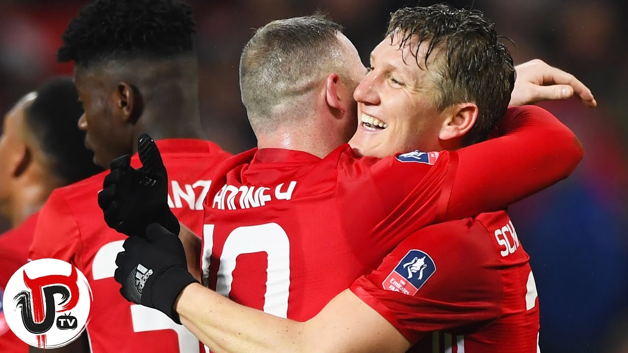 MAN UNITED 4-0 WIGAN | FAN REACTION FROM OLD TRAFFORD mufc news