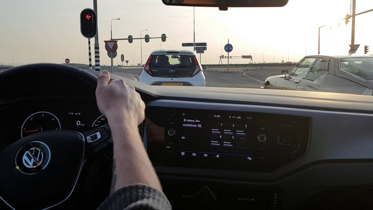 Rijschool in Haarlem 🚗 | 15+ Jaar Ervaring | Rijschool Basic