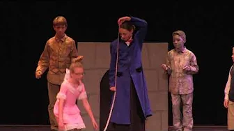 Front Angle Mary Poppins
