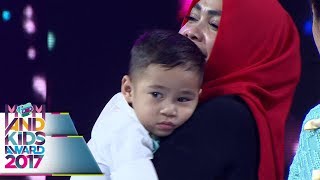 Video <span aria-label=