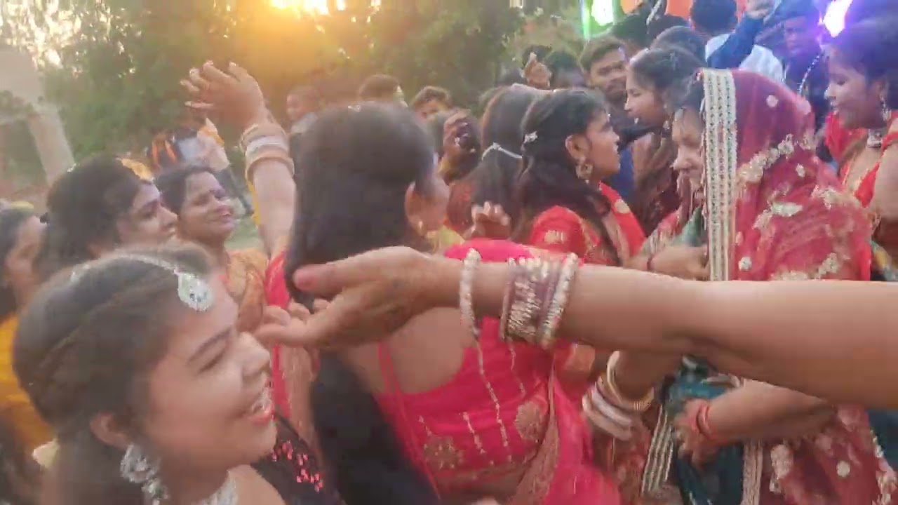 Shaadi ka dance 🩰 sab log ne enjoy kiya #trending #viralvideo #dance #masti