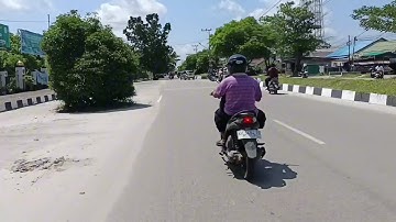 Perjalan Siang Yang Panas