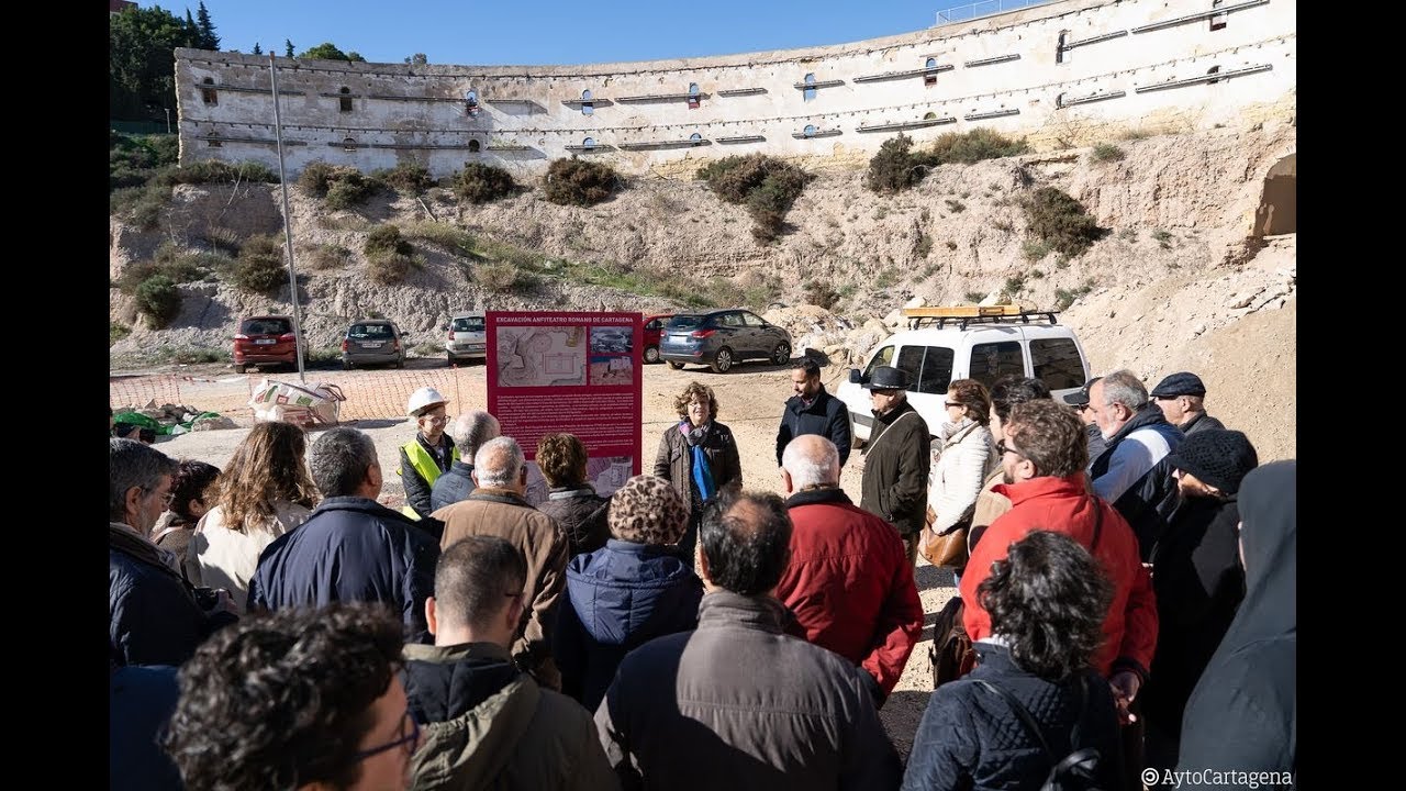Las excavaciones del Anfiteatro Romano de Cartagena reciben sus primeros visitantes romano mazda
