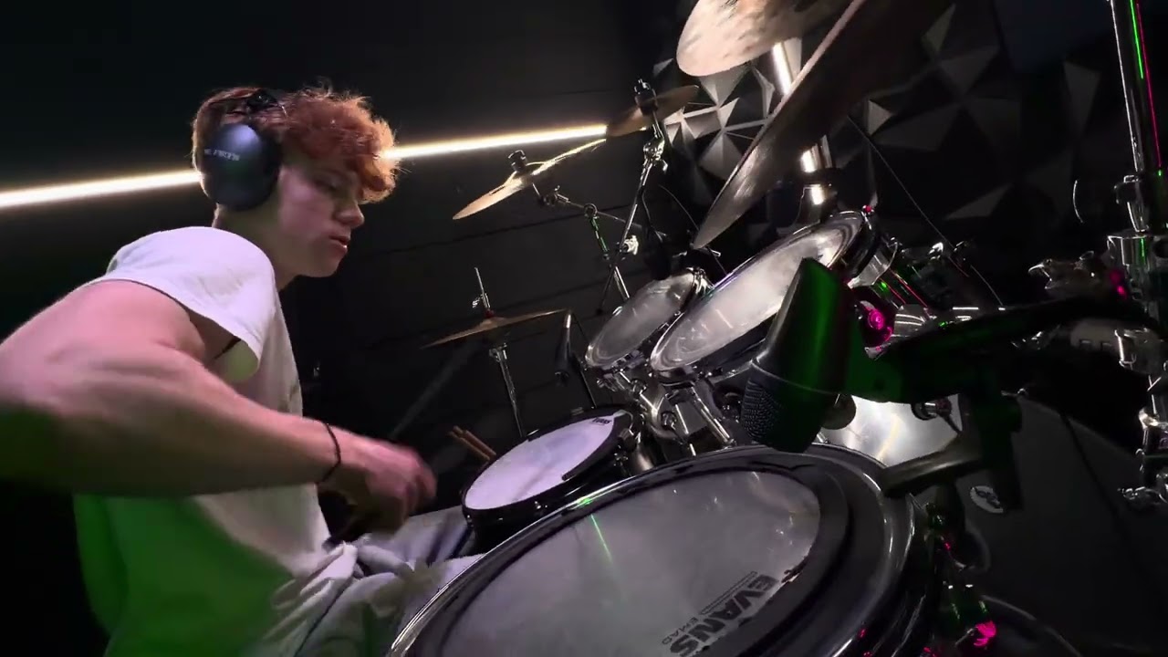 Anyone can find love (Except you) - hkmori - Piers Verdi- Cotts - DrumCover 