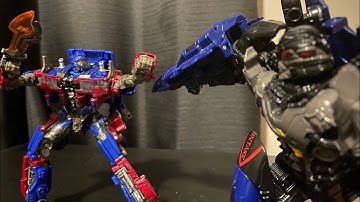 Thundercracker vs Optimus | Transformers Stop Motion