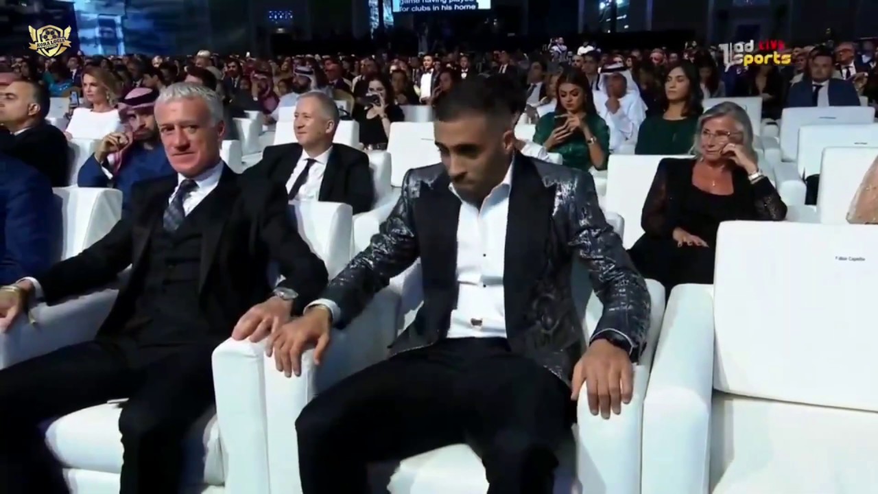 لحظات تتويج عبد الرزاق حمد الله و أشرف حكيمي بجوائز گلوب سوكر