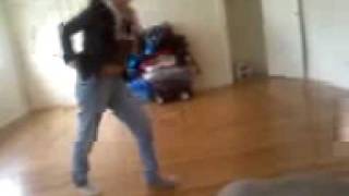 Bellaaa Dancinqq Hahaha