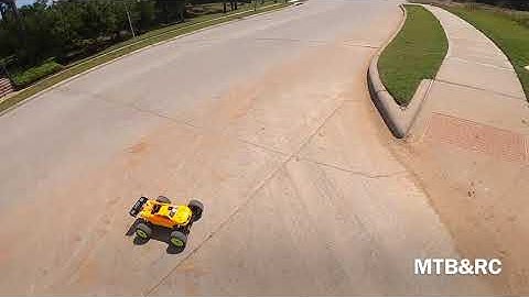 Traxxas Revo 3.3 bigblock conversion first run.