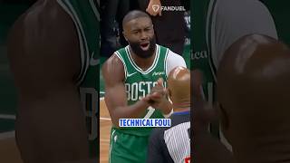 Referee Marc Davis didn't have time for Celtics fans last night