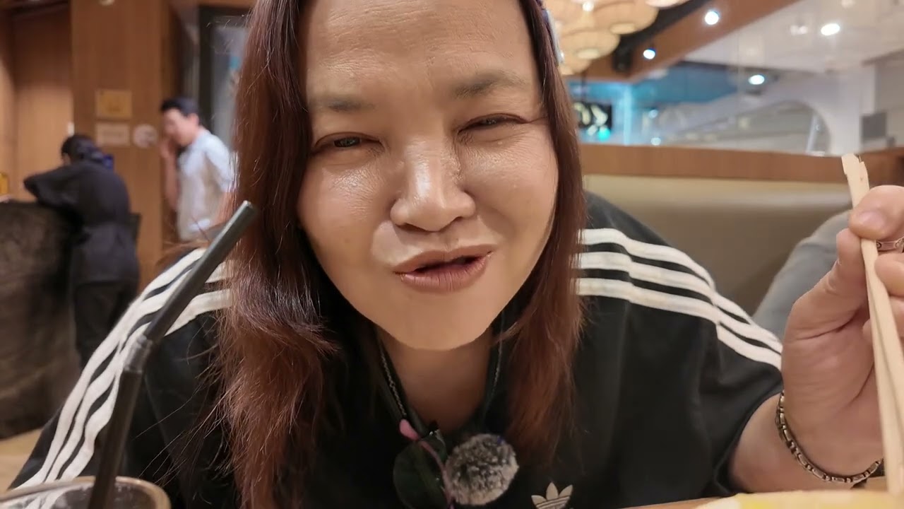 เที่ยว3ห้างใน1วัน เริ่มที่ctw พารากอน จบที่central park สวนดูสิต