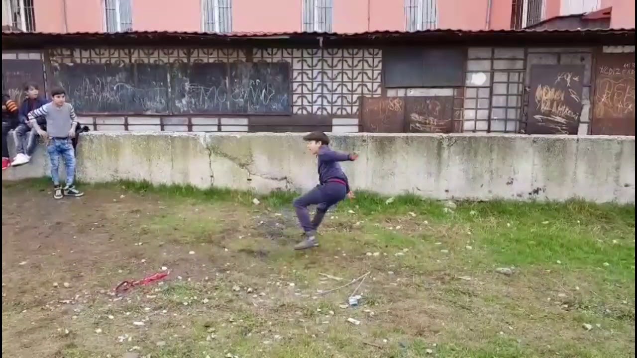 PkFr - World Park0uUrR Free-RuNNiNg