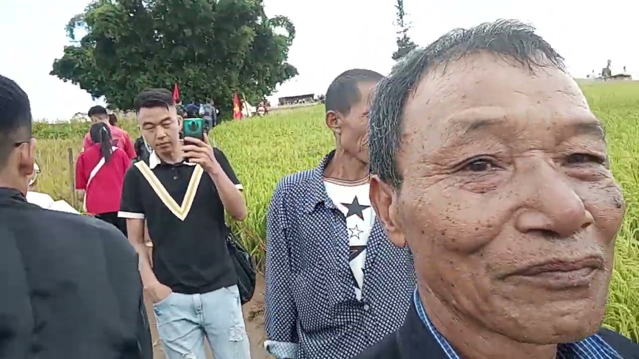 Hát nùng sĩ thầucoc pài sẩn mần