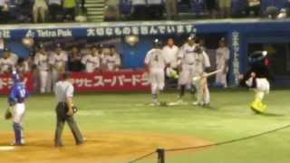 20130830バレンティン52号後の三塁側内野席から見ていた雰囲気!