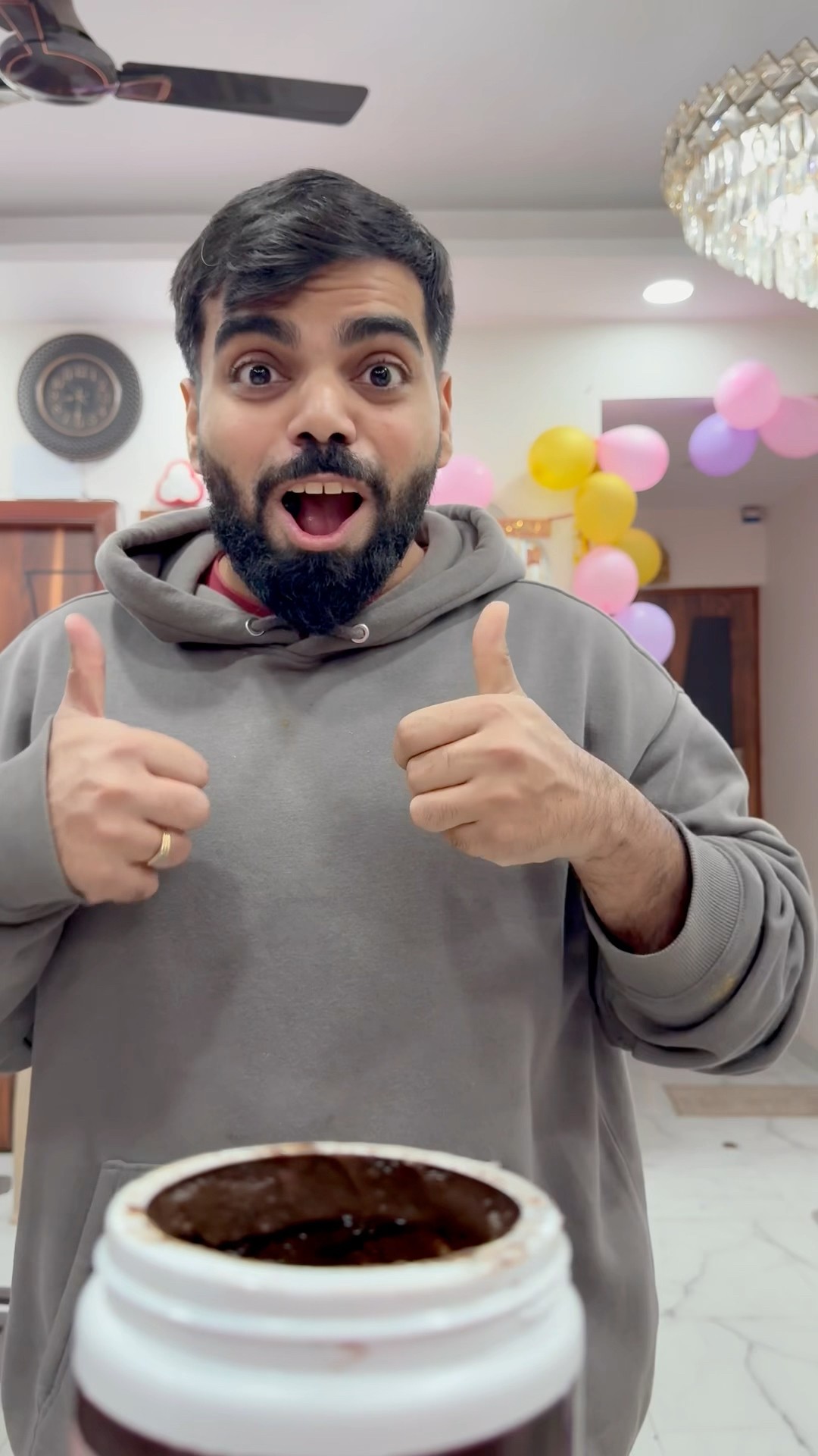 Mummy nai gaurav ko mirchi khane say bachaya #shorts #youtubeshorts #gauravaroravlogs