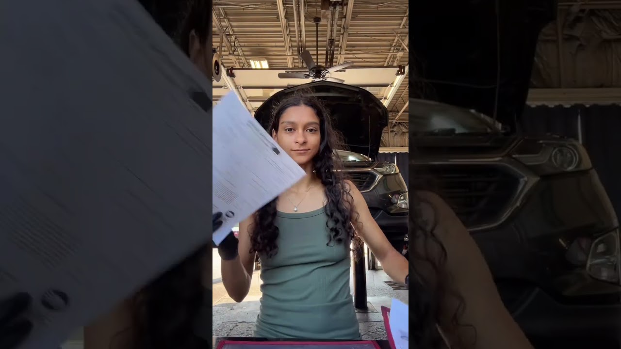 Female mechanic checking in 😁 