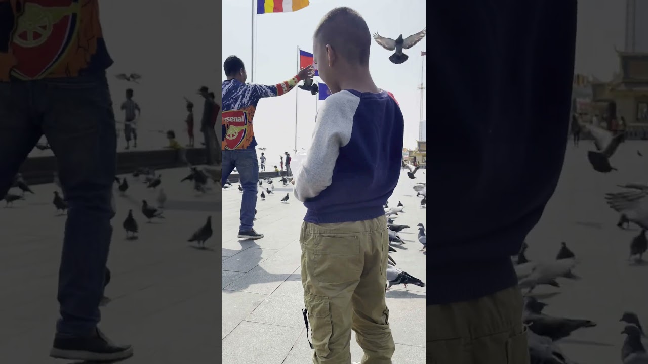 Royal Palace ,  Riverside , Phnom Penh .V2