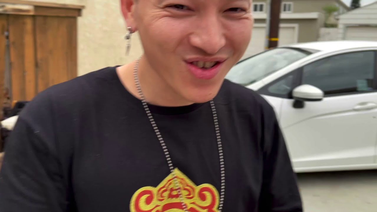 Shindeiru Vlog 6 with SenpaiSquad (Part 1)