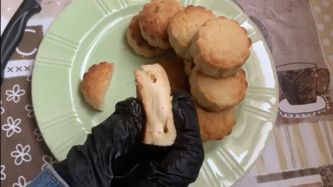 معمول بالقشطة بطريقة سهلة ولذيذة