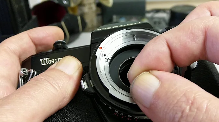 Topcon Unirex, a unique leaf shuttered 35mm SLR