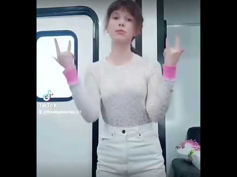 Millie Bobby Brown-(TikTok dance)#milliebobbybrown  #shorts